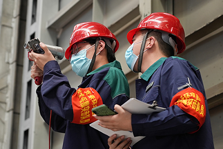 伊心向党，锻造未来
