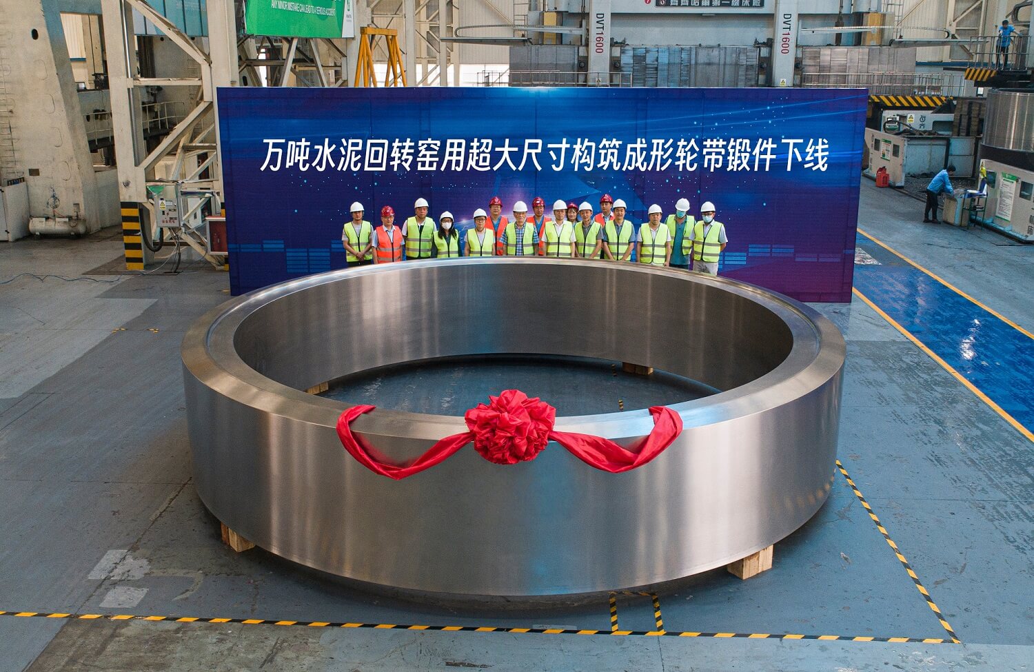 170吨巨型轮带“铸造改锻造”，伊莱特如何赢得国际水泥巨头信任
